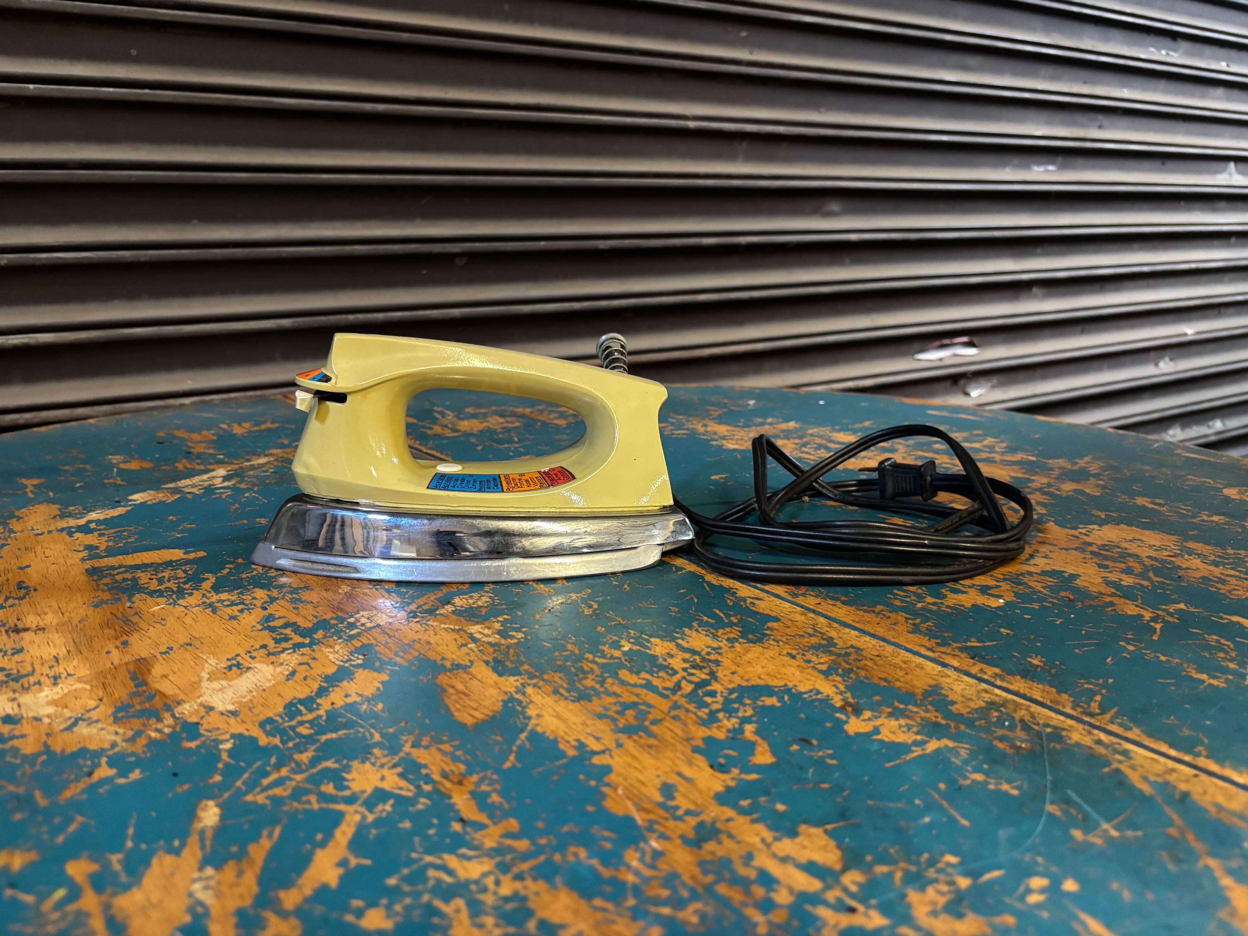 Vintage Dry Iron