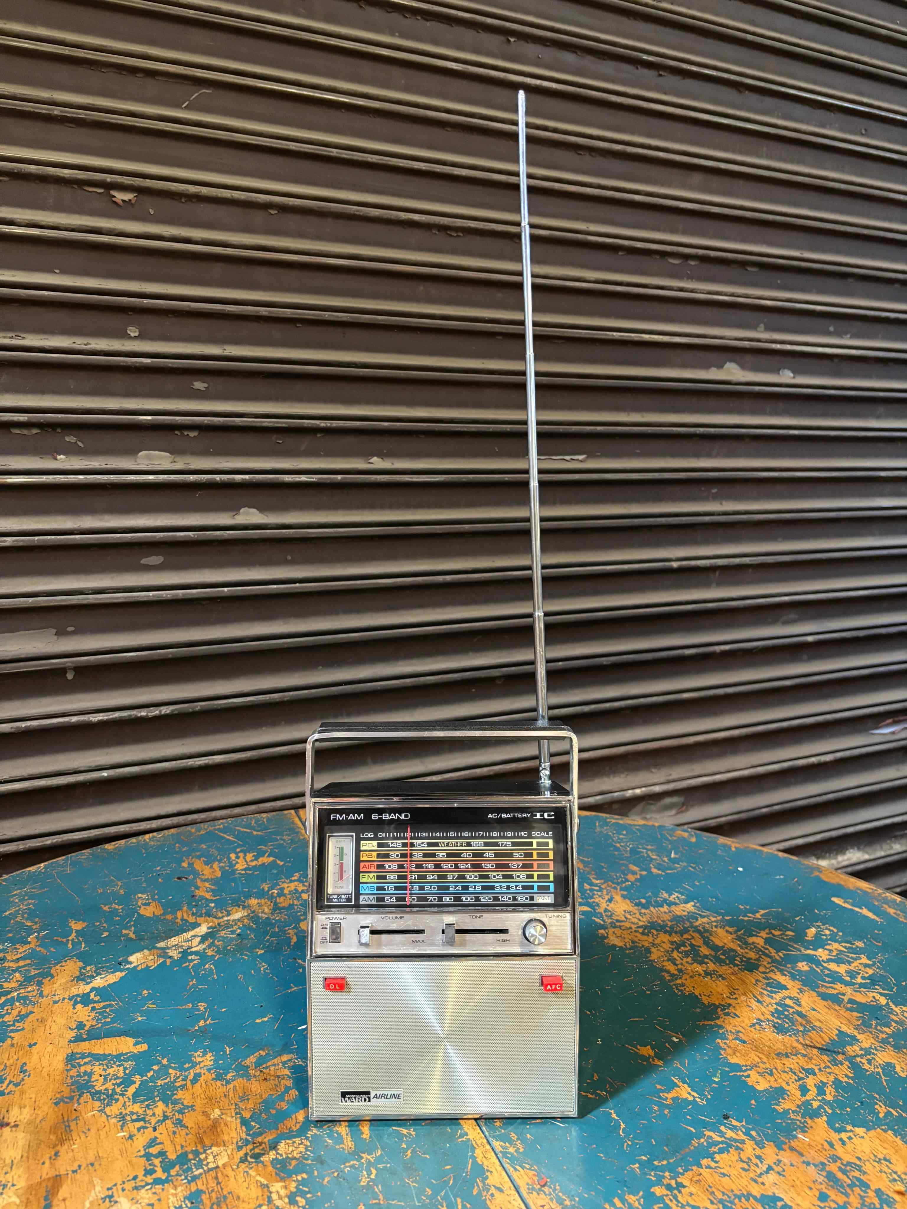 Vintage Transistor Radio