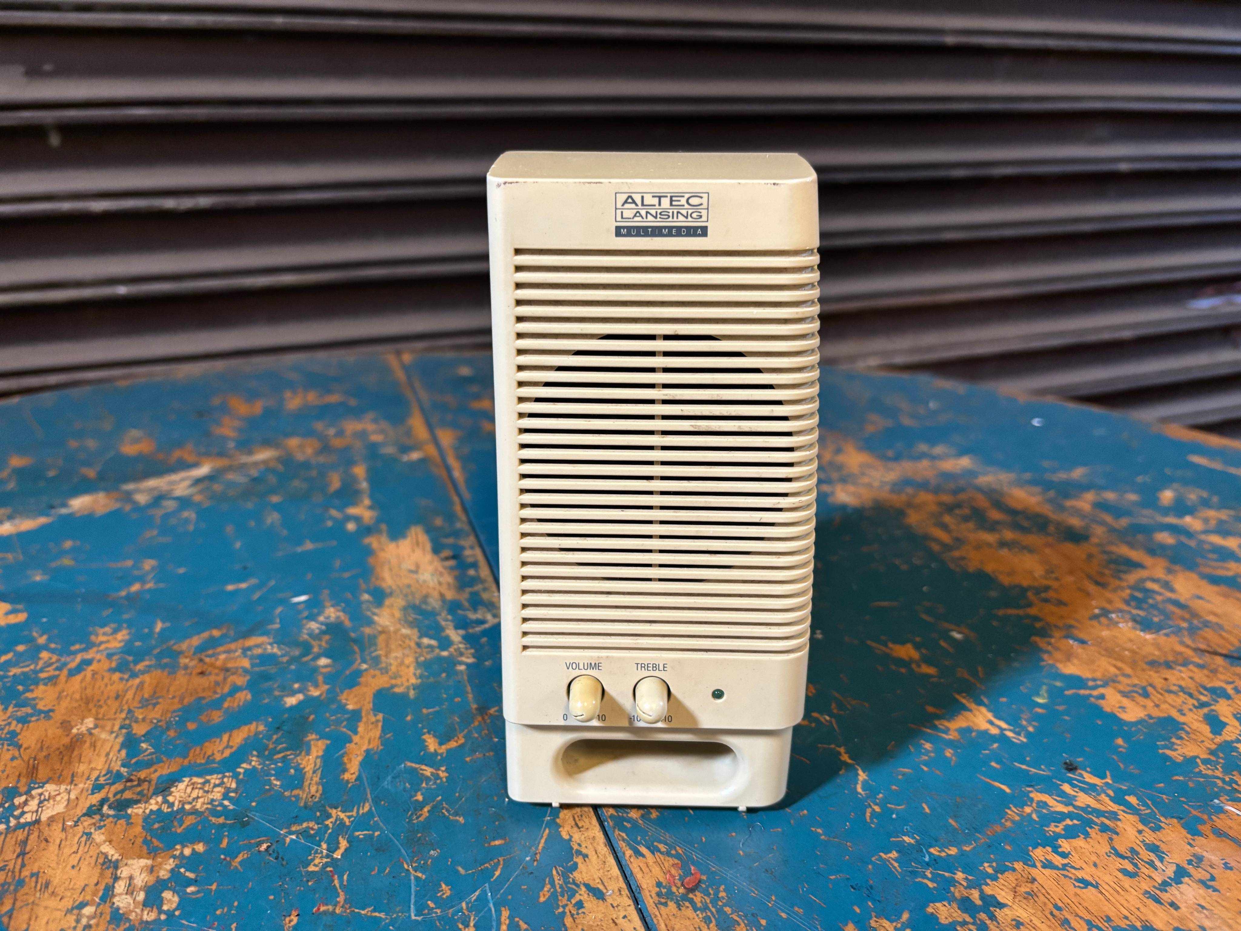 Desktop Speaker