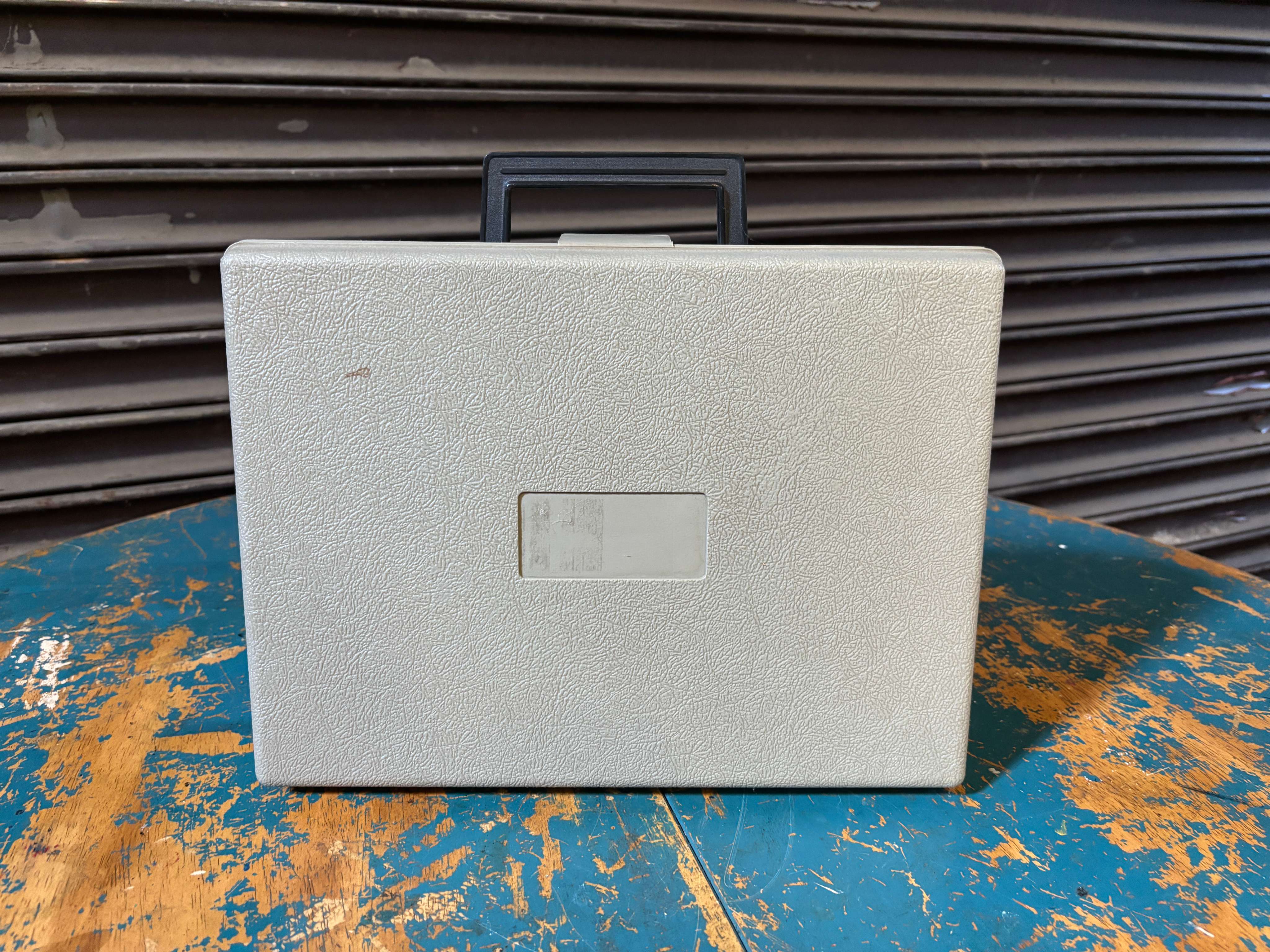 Vintage Case